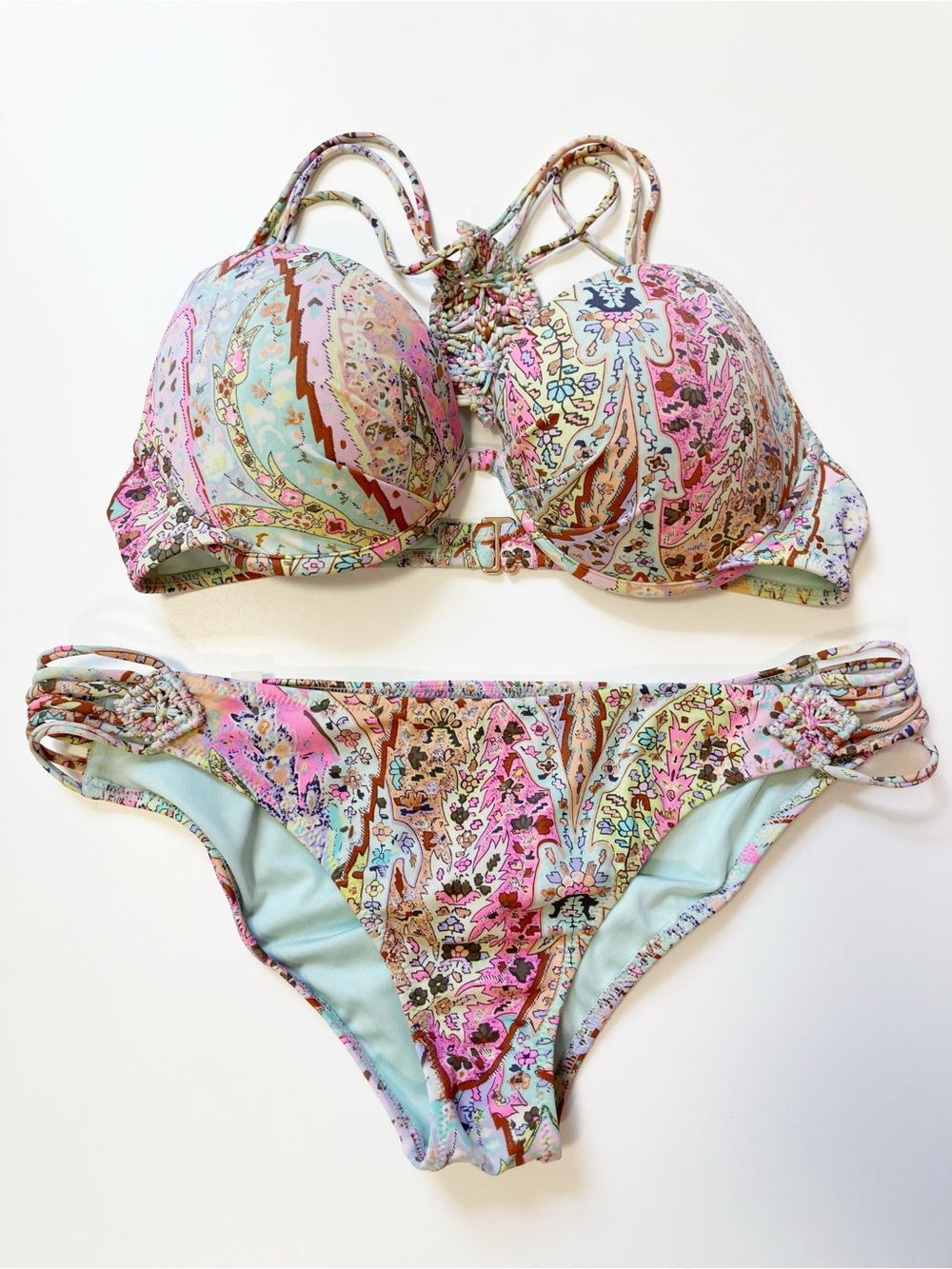 Victoria’s Secret | Macrame Paisley Bikini Set 34C & M Beach Pool Vacation